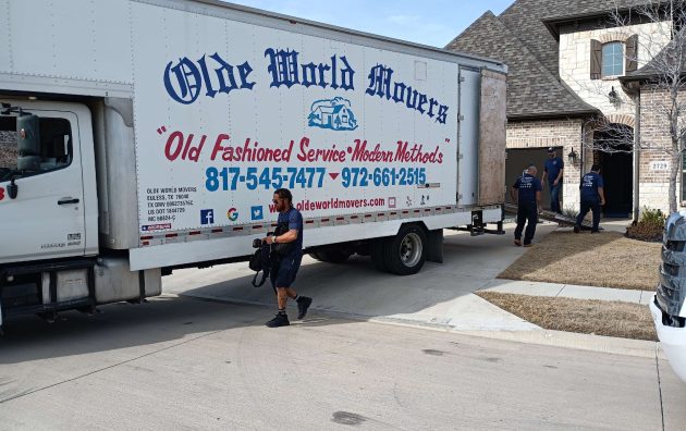 Olde World Movers – Euless 6