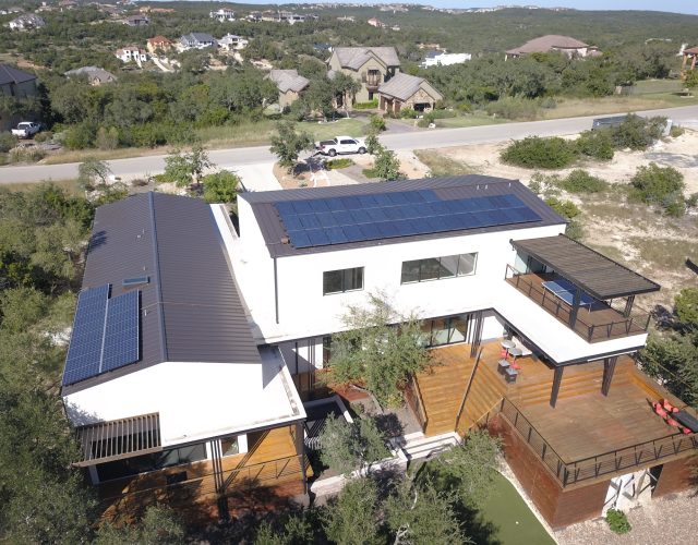 Longhorn Solar – Plano 6