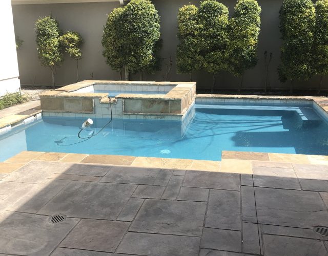 A Affordable Pool & Spa Service 2