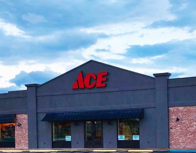 Ace Hardware of Mineral Wells 3