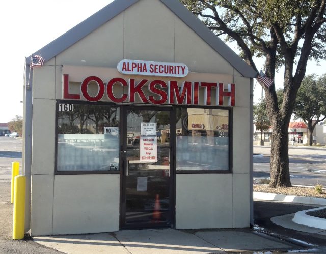 Alpha Lock | a Digi Company 5