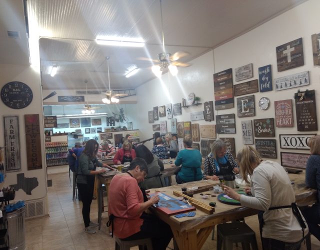 Board & Brush Creative Studio – Waxahachie 3