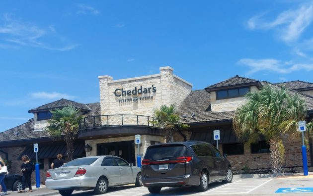 Cheddar’s Scratch Kitchen 6