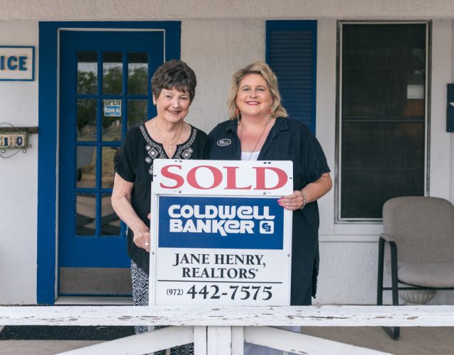 Coldwell Banker Jane Henry Realtors 5