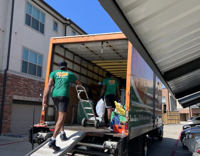 College Hunks Hauling Junk and Moving Carrollton (Dallas) 3