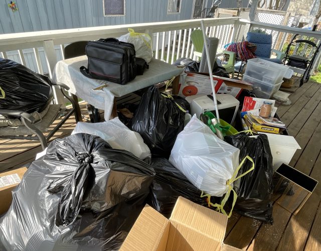 College Hunks Hauling Junk and Moving Carrollton (Dallas) 4