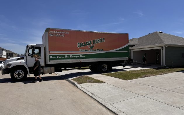 College Hunks Hauling Junk and Moving Carrollton (Dallas) 6