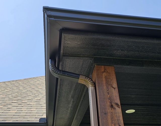 Custom Flow seamless rain gutters 3