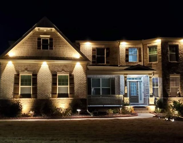 DFW Outdoor Lighting Pros LLC 4