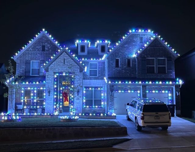 Elite Christmas Lights Install 3