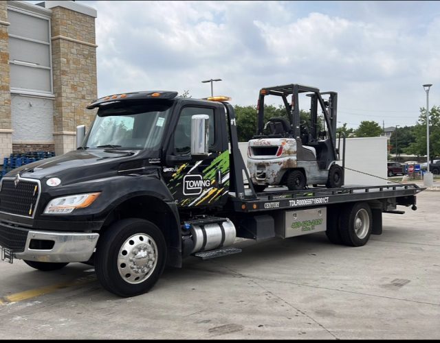 G Towing & Wrecker Service 3