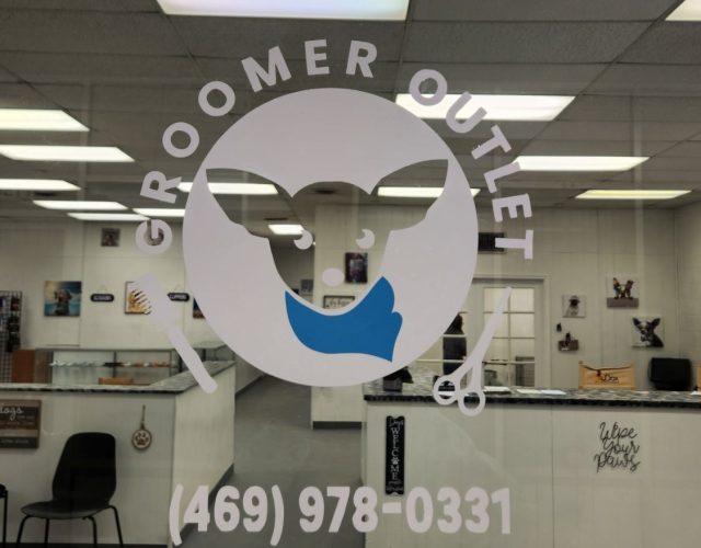 Groomer Outlet 5