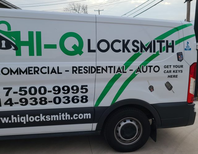 HI-Q LOCKSMITH 3