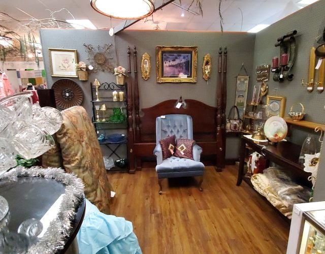 Home, Fashions & More – Dallas Thrift Stores 2