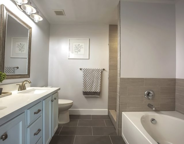 Irving Bathroom Remodelers 4