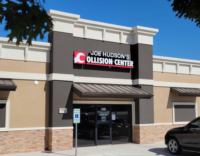 Joe Hudson’s Collision Center 4