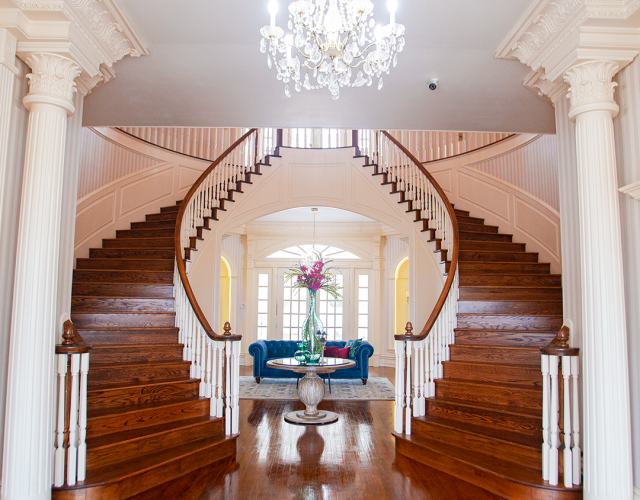 Lone Star Mansion 4