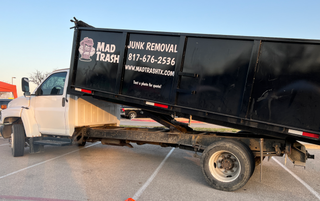 Mad Trash Dumpster Rentals and Junk Removal 6