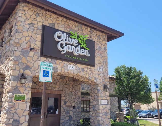 Olive Garden Italian Restaurant 4