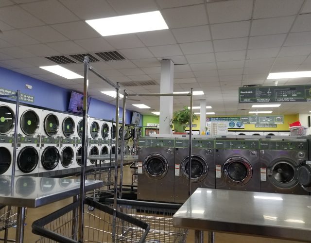 Saginaw Laundry Center 6