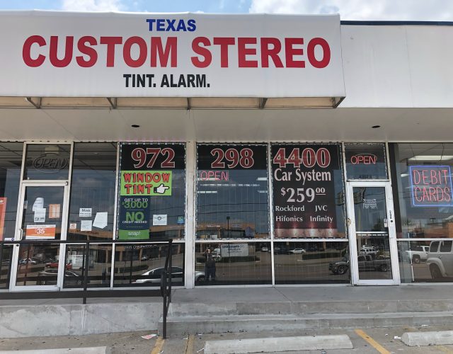 Texas Custom Stereo 3