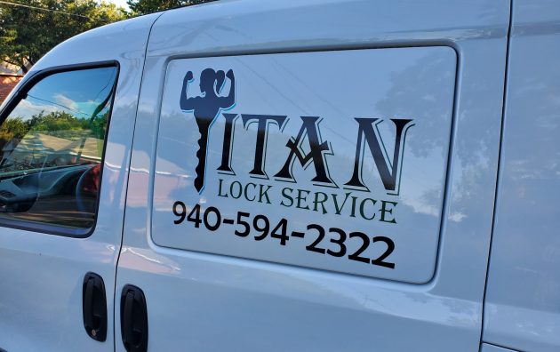 Titan Lock Service 5