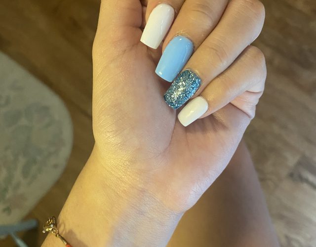 Top Nails 2