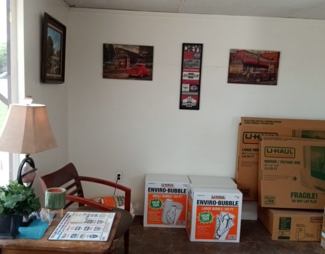 U-Haul Neighborhood Dealer 2