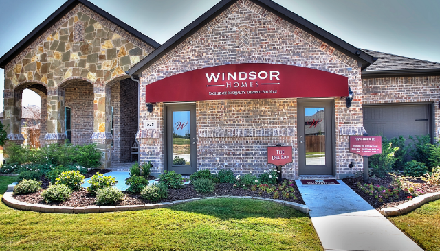 WIndsor Homes – Anna Town Square 5